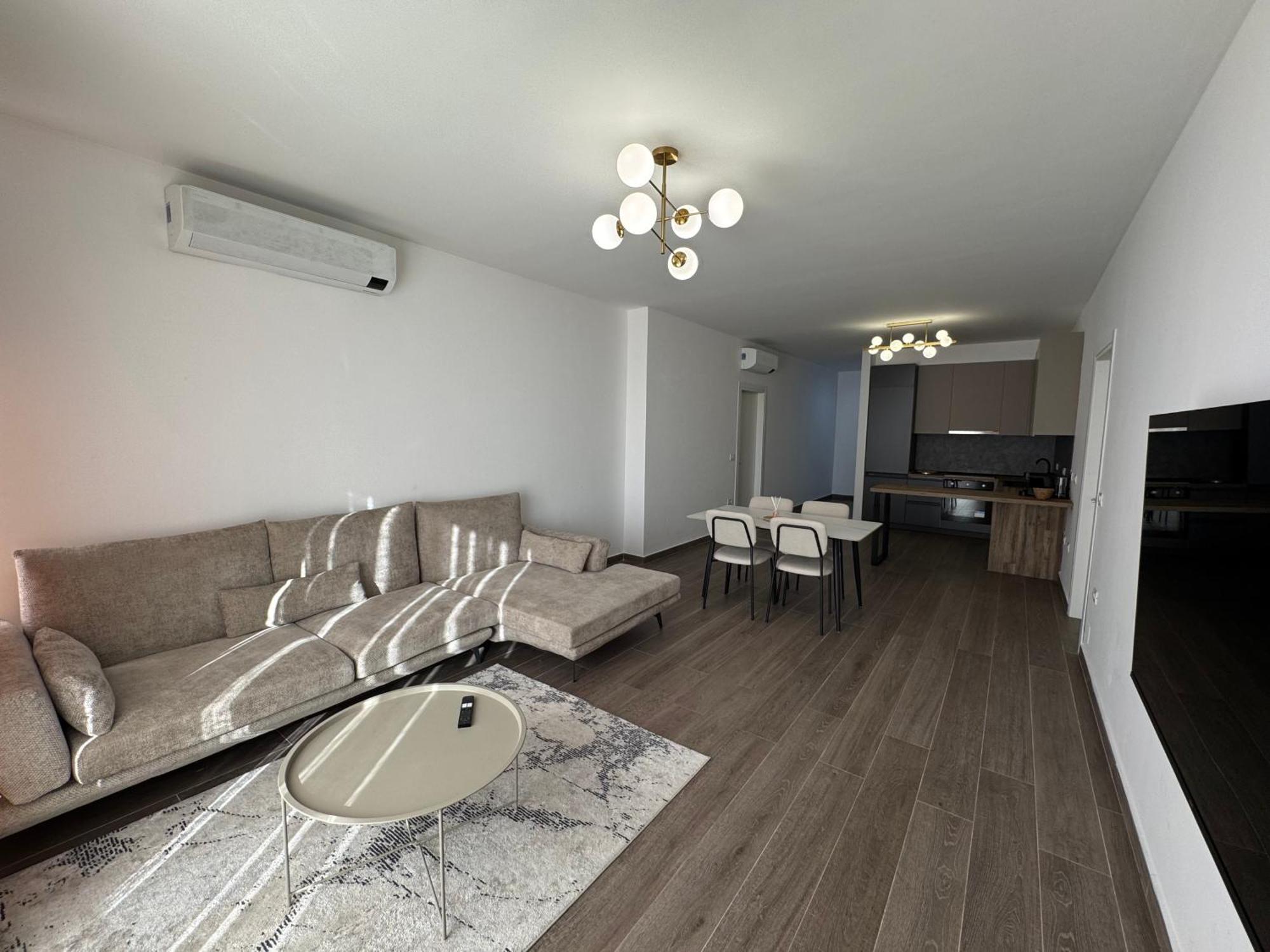 Free Parking Skanderbeg Square - Spacious Central Apartment Tirana Exterior foto